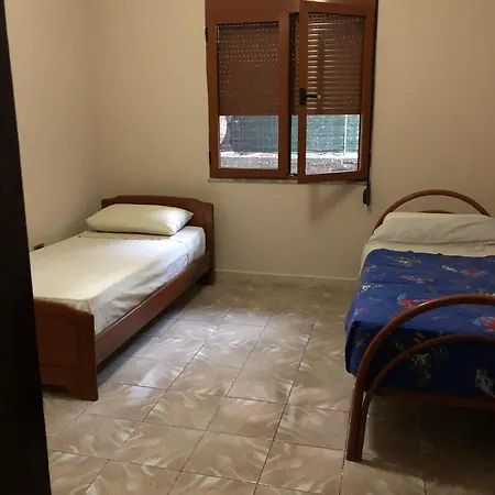 President House Apartment *